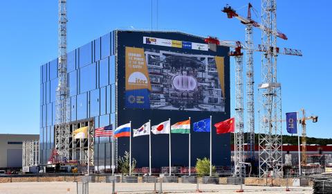 Le site qui accueillera l'installation nucléaire expérimentale ITER, à Saint-Paul-lez-Durance dans les Bouches-du-Rhône.